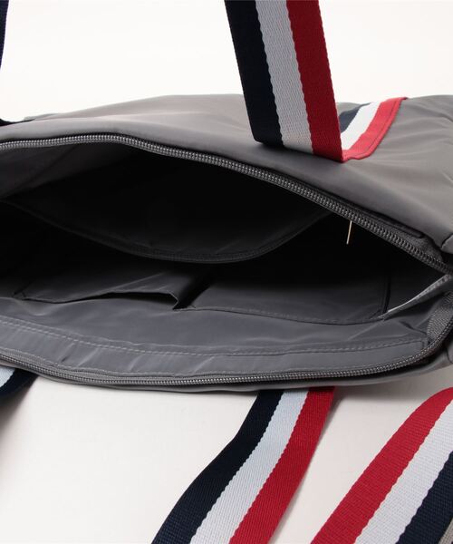 ROOTOTE(ルートート)の「ルートート/LT.A4.7pocketsーTAPE-A(ショルダーバッグ・レディース・ブラック/グレー系その他/レッド/ベージュ/ネイビー・FREE)」の11枚目の写真