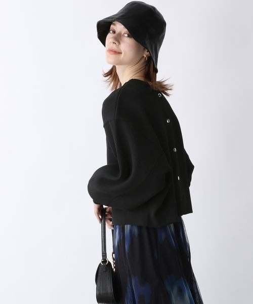 JEANASIS（ジーナシス）の「2WAYドルマンクルーカーディガン/190318（カーディガン/ボレロ・レディース・ホワイト/ブラック/オレンジ・FREE）」の2枚目の写真