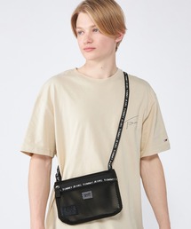 エッセンシャルメッシュサコッシュ