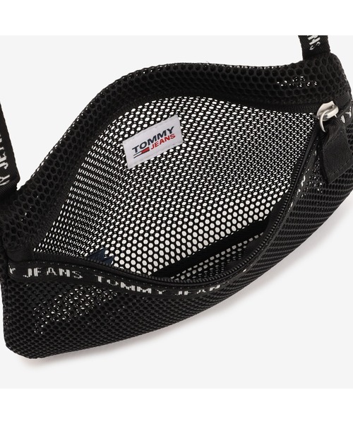 tommy jeans（トミー ジーンズ）の「エッセンシャルメッシュサコッシュ（ショルダーバッグ・メンズ・ブラック・FREE）」の7枚目の写真