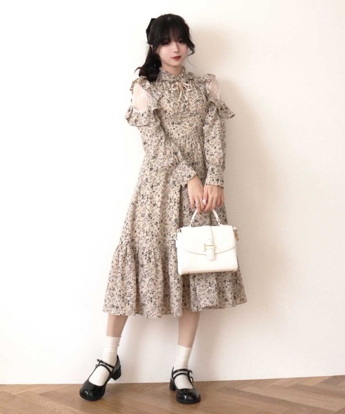 TITTY&CO.（ティティーアンドコー）の「【TITTY&CO.】トワルドジュイフラワーワンピース（ワンピース・レディース・ホワイト系/ベージュ系/アイボリー・FREE/X-SMALL）」の13枚目の写真