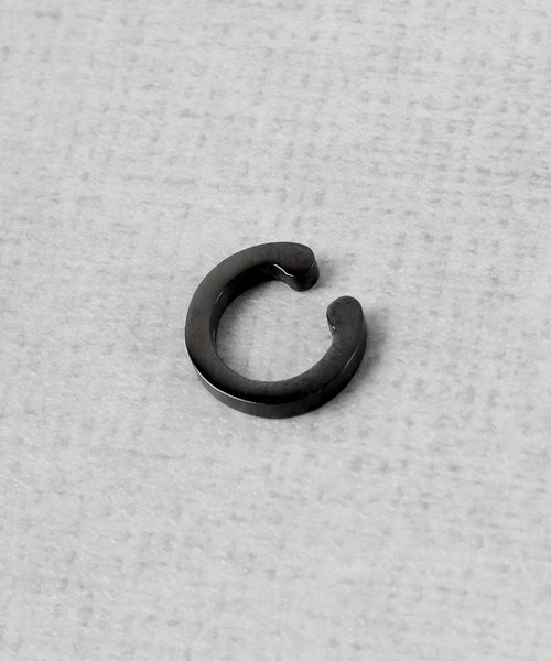 LION HEART（ライオンハート）の「LH-1 イヤーカフ（イヤーカフ・メンズ・シルバー/ブラック系その他/シルバー系その他/ブラック系その他2/ブラック系その他3/シルバー系その他2/シルバー系その他3/シルバー系その他4/ライトブラック・ONE SIZE）」の10枚目の写真