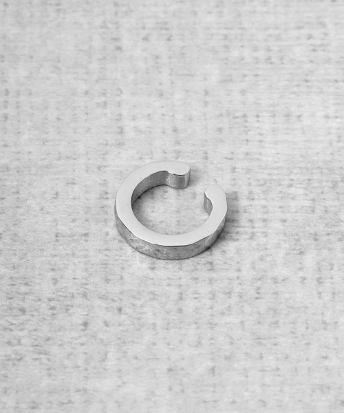 LION HEART（ライオンハート）の「LH-1 イヤーカフ（イヤーカフ・メンズ・シルバー/ブラック系その他/シルバー系その他/ブラック系その他2/ブラック系その他3/シルバー系その他2/シルバー系その他3/シルバー系その他4/ライトブラック・ONE SIZE）」の21枚目の写真