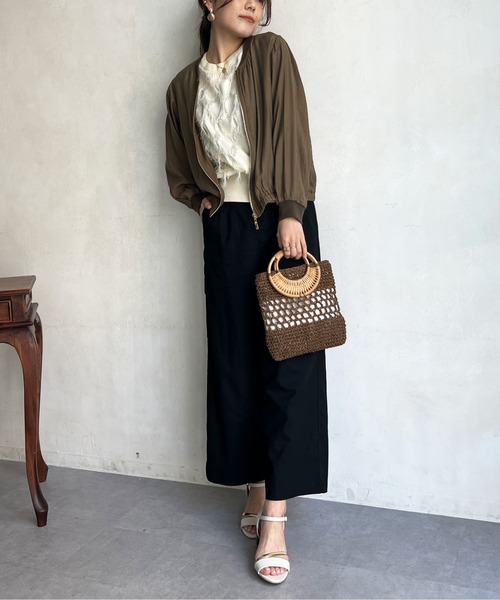 Chez toi(シェトワ)の「リネンストレッチストレートパンツ(その他パンツ・レディース・ブラック/オフホワイト/ブルー・FREE)」の22枚目の写真