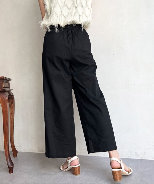 Chez toi(シェトワ)の「リネンストレッチストレートパンツ(その他パンツ・レディース・ブラック/オフホワイト/ブルー・FREE)」の6枚目の写真