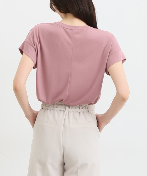 Honeys(ハニーズ)の「汗シミ軽減ロゴTシャツ(Tシャツ/カットソー・レディース・オフホワイト/ピンク/ブラック/グレイッシュベージュ/ミント・S/M/L/LL)」の17枚目の写真