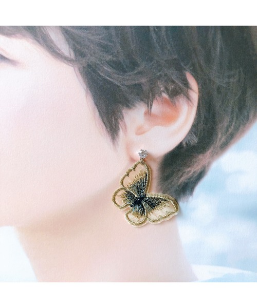 tone(トーン)の「【fuwari】ジルコニア 蝶々 ピアス(MA)(ピアス(両耳用)・レディース・ブルー/ピンク/グリーン/ゴールド・FREE)」の9枚目の写真