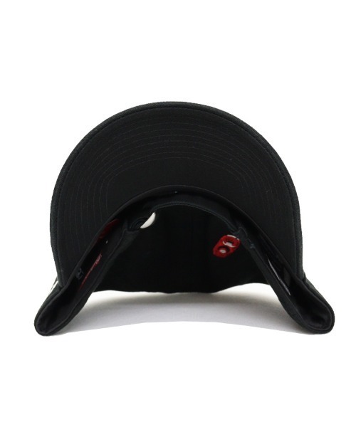 NEW ERA(ニューエラ)の「【NEW ERA】9TWENTY Budweiser バドワイザー ボウタイロゴ(キャップ・メンズ・ベージュ系その他/ダークグリーン/ブラック/ストーン・FREE)」の10枚目の写真