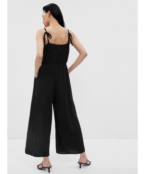 GAP(ギャップ)の「ワイド キャミソール ジャンプスーツ(サロペット/オーバーオール・レディース・ブラック/カーキ・S/XS/L/M/XXS)」の3枚目の写真