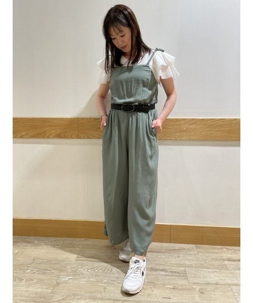GAP(ギャップ)の「ワイド キャミソール ジャンプスーツ(サロペット/オーバーオール・レディース・ブラック/カーキ・S/XS/L/M/XXS)」の14枚目の写真