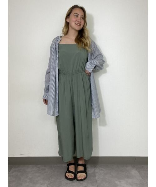 GAP(ギャップ)の「ワイド キャミソール ジャンプスーツ(サロペット/オーバーオール・レディース・ブラック/カーキ・S/XS/L/M/XXS)」の8枚目の写真