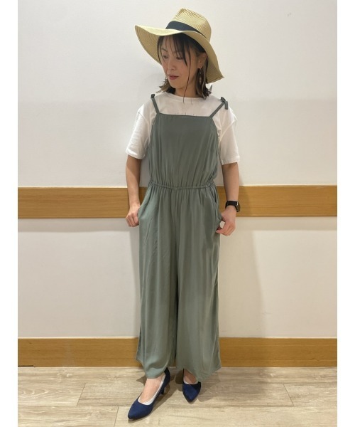 GAP(ギャップ)の「ワイド キャミソール ジャンプスーツ(サロペット/オーバーオール・レディース・ブラック/カーキ・S/XS/L/M/XXS)」の9枚目の写真