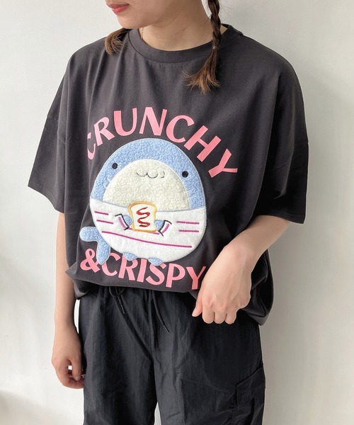 AS KNOW AS plus（アズノゥアズプラス）の「〇ふわふわアニマルTシャツ（Tシャツ/カットソー・レディース・ホワイト系2/ブラック系2/ベージュ系2/ネイビー系2/ブラック系3/ブルー系3/ホワイト系3/ベージュ系3/ホワイト系4/ブラック系4/ブルー系4/ラベンダー/ブラック系5/アイボリー系5/ホワイト系5/ブルー系5/アイボリー系6/ブルー系6/ホワイト系6/ブラック系6/ブラック系7/ブルー系7/ホワイト系7/グリーン系7/ブルー系8/ネイビー系8/ブラック系8/ホワイト系8/ホワイト系9/ブラック系9/ブルー系9/アイボリー系9/ネイビー系/ブラック系/ブルー系/ホワイト系・FREE）」の16枚目の写真