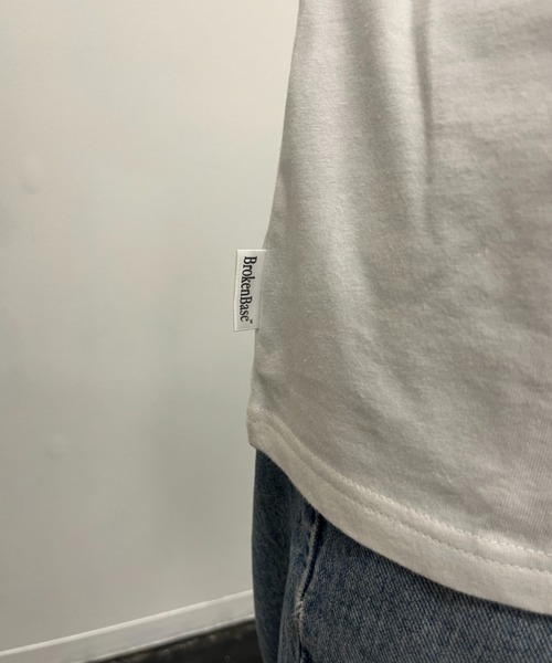 BROKEN BASE(ブロークンベース)の「ロゴプリントリンガーT(Tシャツ/カットソー・メンズ・オフホワイト/杢グレー・MEDIUM/LARGE)」の10枚目の写真