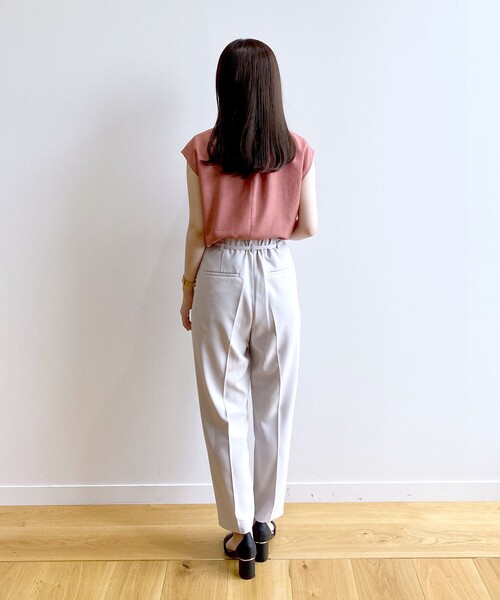 index（インデックス）の「◆リネンタッチ センタープレステーパードパンツ【イージーケア/洗濯機洗い可】（その他パンツ・レディース・ブラウン系/ライトグレー/ライトブルー/ブラック・34/36/38/40/42）」の9枚目の写真