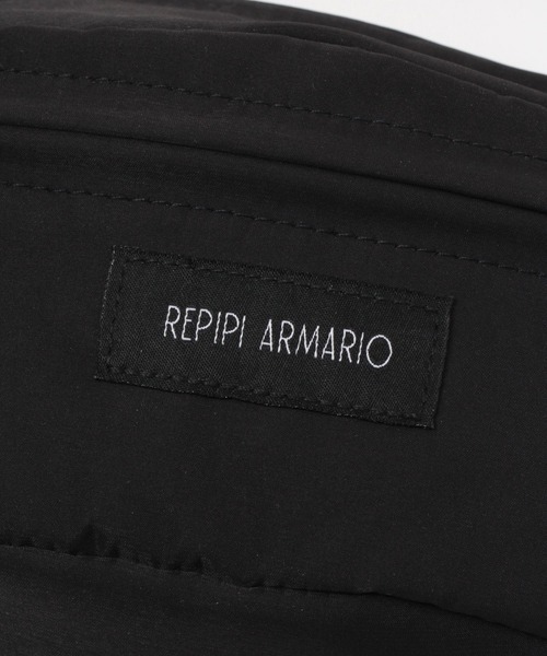 repipi armario(レピピ アルマリオ)の「シンプルボディBAG(ボディバッグ/ウエストポーチ・キッズ・アイボリー/ブラック/サックスブルー・FREE)」の10枚目の写真