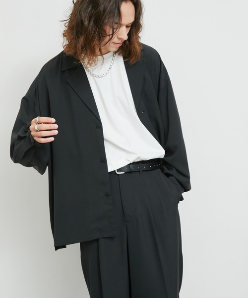 JUNRED（ジュンレッド）の「セットアップ対応 / トロミバルーンスリーブラペルシャツ（シャツ/ブラウス・メンズ・キャメル/グリーン/ブラック/ライトグレー・S/M/L）」の2枚目の写真