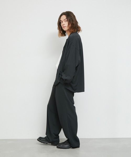 JUNRED（ジュンレッド）の「セットアップ対応 / トロミバルーンスリーブラペルシャツ（シャツ/ブラウス・メンズ・キャメル/グリーン/ブラック/ライトグレー・S/M/L）」の14枚目の写真