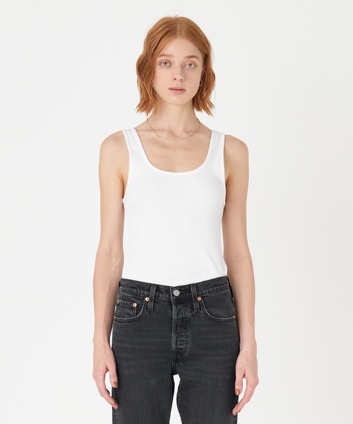 Levi's(リーバイス)の「Levi's/リーバイス クラシックフィット リブタンク ホワイト(タンクトップ・レディース・ナチュラル・XS/S/M)」の22枚目の写真