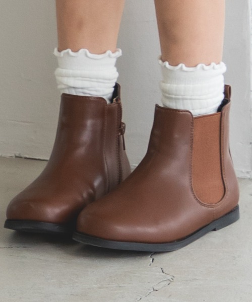 pairmanon（ペアマノン）の「フェイクレザー サイドゴアブーツ（ブーツ・キッズ・ブラック/モカ・14/15 /17/22/18/21/20/13/16/19）」の3枚目の写真