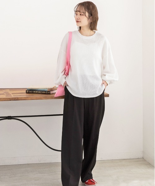 ad thie(アドティエ)の「ボリュームタックスリーブ ワッフルカットソー(Tシャツ/カットソー・レディース・オフホワイト/ブラック/オートミール・LARGE/MEDIUM)」の7枚目の写真