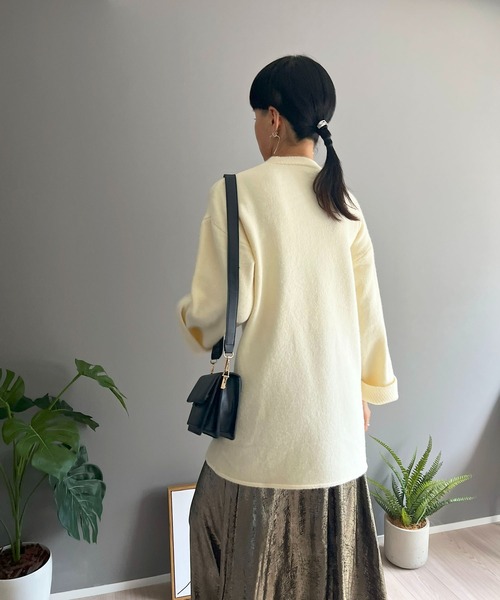 Jewelobe(ジュエローブ)の「ロールアップスリーブオーバーミドルニット(ニット/セーター・レディース・ブラック/アイボリー/グレー/ベージュ・FREE)」の7枚目の写真