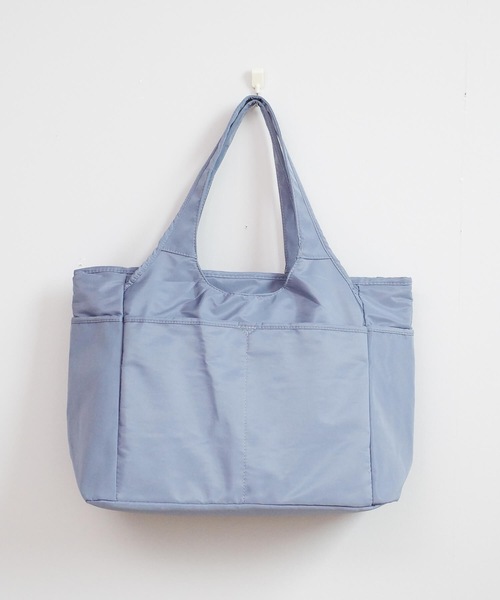 shopnikoniko(ショップニコニコ)の「ナイロン トートバッグ 大容量 トラベルバッグ A4 軽量(ボストンバッグ・レディース・ブラック/ブルー/ピンク・フリー)」の12枚目の写真