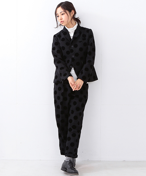 BEAMS BOY(ビームスボーイ)の「BEAMS BOY / フロッキープリント DOT 3ボタン ジャケット(テーラードジャケット・レディース・ブラック/ネイビー・ONE SIZE)」の17枚目の写真