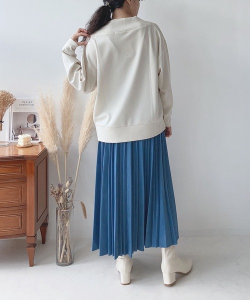 AS KNOW AS plus(アズノゥアズプラス)の「☆ダンボール ドルマンスリーブプルオーバー(スウェット・レディース・モカ/アイボリー/チャコールグレー/ブルーグレー/ラベンダー/ベージュ/グレイッシュベージュ/グリーン・FREE)」の14枚目の写真