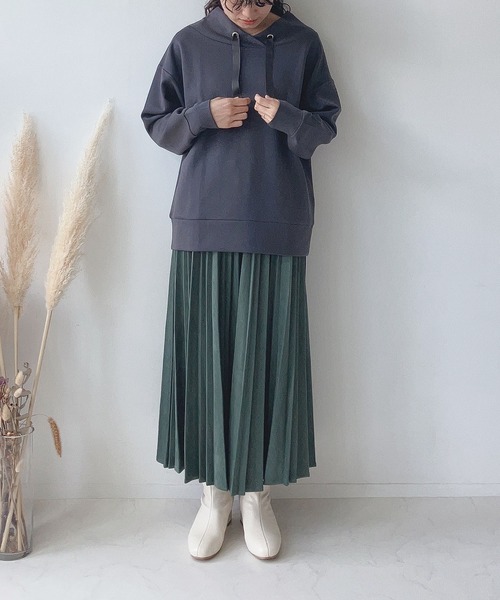 AS KNOW AS plus(アズノゥアズプラス)の「☆ダンボール ドルマンスリーブプルオーバー(スウェット・レディース・モカ/アイボリー/チャコールグレー/ブルーグレー/ラベンダー/ベージュ/グレイッシュベージュ/グリーン・FREE)」の15枚目の写真