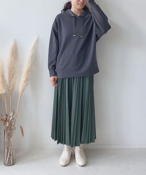 AS KNOW AS plus(アズノゥアズプラス)の「☆ダンボール ドルマンスリーブプルオーバー(スウェット・レディース・モカ/アイボリー/チャコールグレー/ブルーグレー/ラベンダー/ベージュ/グレイッシュベージュ/グリーン・FREE)」の11枚目の写真