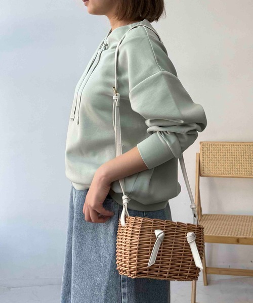 AS KNOW AS plus(アズノゥアズプラス)の「☆ダンボール ドルマンスリーブプルオーバー(スウェット・レディース・モカ/アイボリー/チャコールグレー/ブルーグレー/ラベンダー/ベージュ/グレイッシュベージュ/グリーン・FREE)」の21枚目の写真