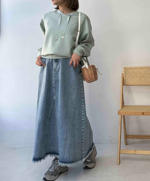 AS KNOW AS plus(アズノゥアズプラス)の「☆ダンボール ドルマンスリーブプルオーバー(スウェット・レディース・モカ/アイボリー/チャコールグレー/ブルーグレー/ラベンダー/ベージュ/グレイッシュベージュ/グリーン・FREE)」の22枚目の写真