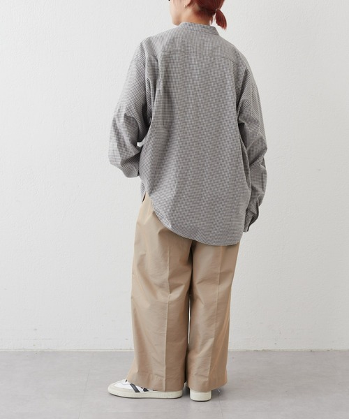 CIAOPANIC TYPY（チャオパニックティピー）の「【ユニセックス】ビエラチェック微起毛バンドカラーシャツ（シャツ/ブラウス・メンズ・ベージュ/オフホワイト/ブルー/グレー/グリーン/ネイビー・MEDIUM/LARGE）」の18枚目の写真