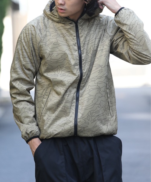 セール】【FORECAST】インサレート プリントマウンテンパーカー 中綿