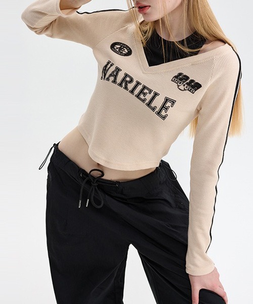 LYEON(リヨン)の「マルチコンビサイドラインショートトップス/ロンT(Tシャツ/カットソー・レディース・ベージュ/ネイビー・FREE)」の8枚目の写真