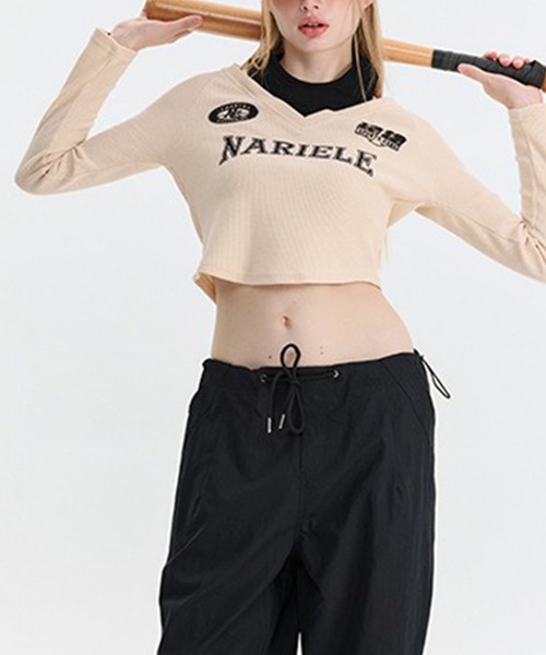 LYEON(リヨン)の「マルチコンビサイドラインショートトップス/ロンT(Tシャツ/カットソー・レディース・ベージュ/ネイビー・FREE)」の9枚目の写真