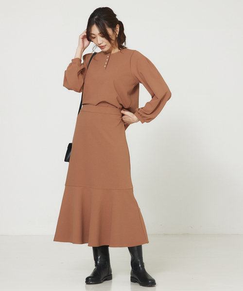 abahouse mavie(アバハウスマヴィ)の「カットジョーゼットマーメイドスカート(スカート・レディース・ブラウン/ブラック・フリー)」の4枚目の写真