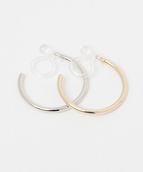 LAKOLE（ラコレ）の「細フープノンホールピアス[20mm] / 981884（イヤリング・レディース・その他2/その他1・FREE）」の4枚目の写真