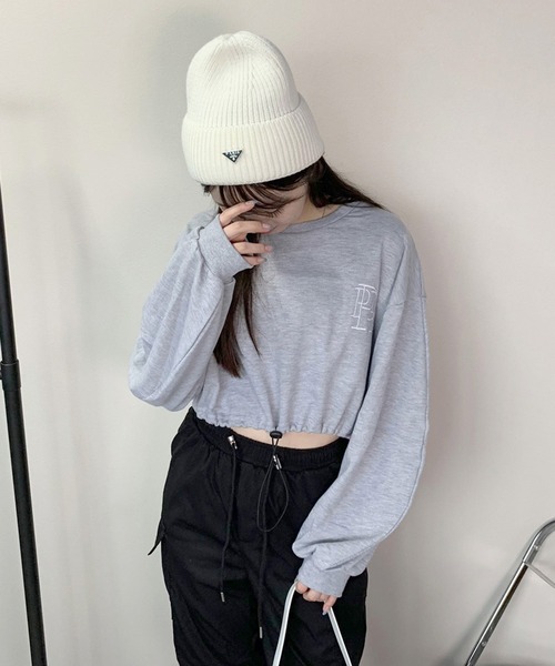 non-hedge(ノンヘッジ)の「裾ドロストロゴショート丈トップス(Tシャツ/カットソー・レディース・オフホワイト/ブラック/グレー・FREE)」の6枚目の写真