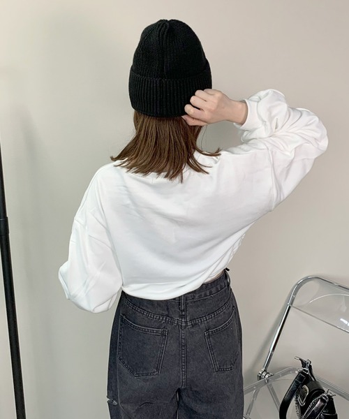 non-hedge(ノンヘッジ)の「裾ドロストロゴショート丈トップス(Tシャツ/カットソー・レディース・オフホワイト/ブラック/グレー・FREE)」の14枚目の写真