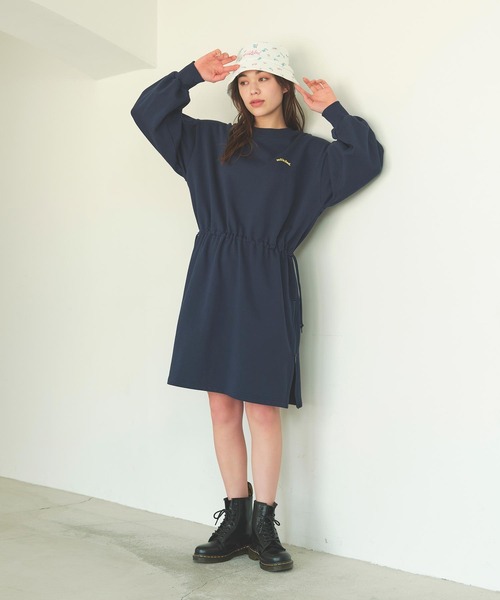 MILKFED.（ミルクフェド）の「WEST DRAWSTIRNG SWEAT DRESS（ワンピース・レディース・アッシュ/ライトグリーン/ネイビー・ONE SIZE）」の15枚目の写真