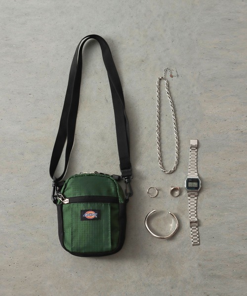 Dickies(ディッキーズ)の「【Dickies】RIPSTOP MT QUICK SHOULDER / ディッキーズ リップストップ ショルダーバッグ(ショルダーバッグ・メンズ・チャコール/カーキ/パープル/ブラック・FREE)」の3枚目の写真