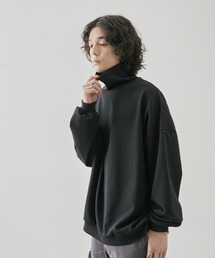 JUNRED | タートルネックルーズスウェットPO(スウェット)