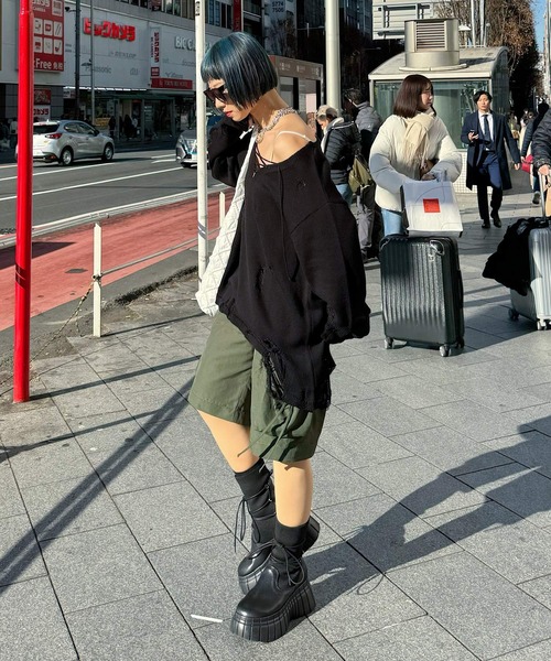 PAGEBOY(ページボーイ)の「レースUPユルダメージニット(ニット/セーター・レディース・ブラック/グレー/ブルー・FREE)」の9枚目の写真