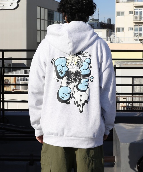 ８(eight)（エイト）の「グラフィック裏起毛ZIPパーカー（パーカー・メンズ・ブラック/アッシュグレー・LARGE/MEDIUM）」の5枚目の写真