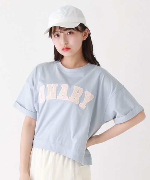 repipi armario（レピピ アルマリオ）の「カレッジワッペンＴシャツ（Tシャツ/カットソー・キッズ・サックスブルー/ブラック/ブルー/杢グレー/コーラル/イエロー/ホワイト/パープル・LARGE/MEDIUM/SMALL）」の4枚目の写真