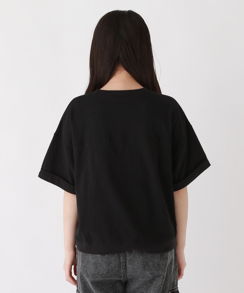 repipi armario（レピピ アルマリオ）の「カレッジワッペンＴシャツ（Tシャツ/カットソー・キッズ・サックスブルー/ブラック/ブルー/杢グレー/コーラル/イエロー/ホワイト/パープル・LARGE/MEDIUM/SMALL）」の12枚目の写真