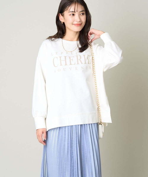 a.v.v(アーヴェヴェ)の「大人のきれいめロゴスウェット(Tシャツ/カットソー・レディース・グレー/ホワイト・40/38/42/36/34)」の2枚目の写真