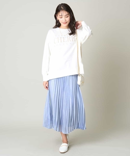 a.v.v(アーヴェヴェ)の「大人のきれいめロゴスウェット(Tシャツ/カットソー・レディース・グレー/ホワイト・40/38/42/36/34)」の7枚目の写真